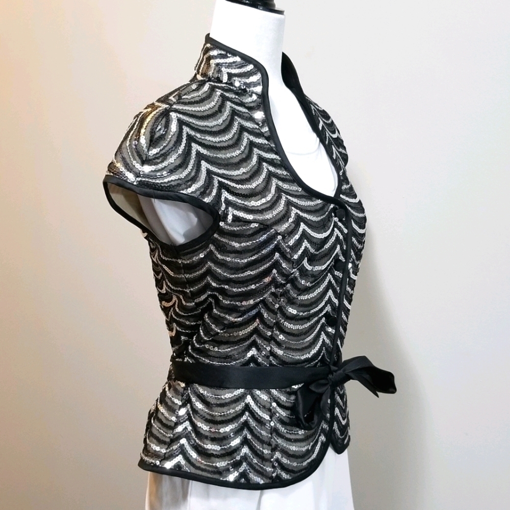 Vintage Cartise Women's Top Size 6 Sequin Short Sleeve Made in Canada - Picture 3 of 6